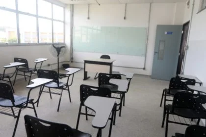 Enem passará a ter prova por computador a partir do ano que vem e será 100% digital até 2026