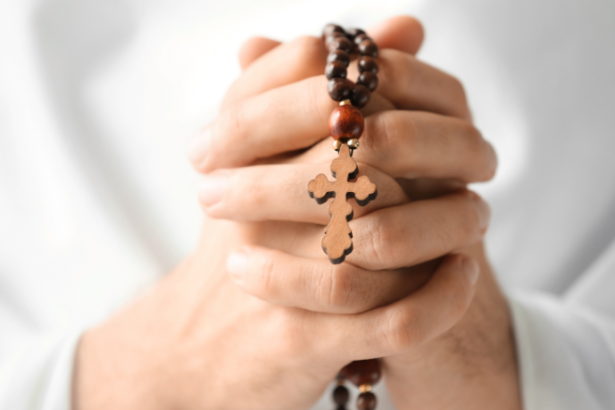 A ética cristã no mundo do trabalho: Jose Eduardo De Oliveira e Silva mostra como os valores evangélicos podem transformar o dia a dia profissional.