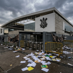 Crise política do Corinthians ganha força: o que os pedidos de intervenção revelam sobre a gestão do clube
