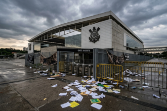 Crise política do Corinthians ganha força: o que os pedidos de intervenção revelam sobre a gestão do clube